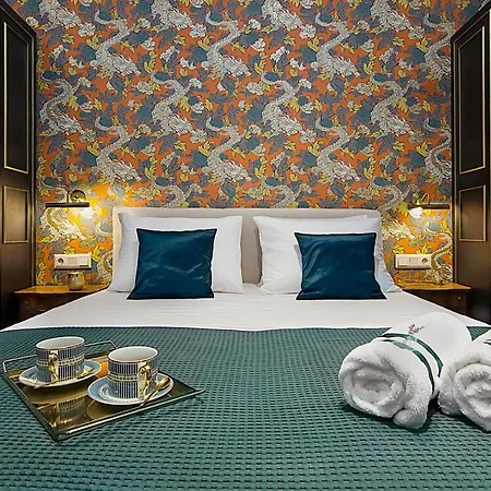 Imperial - Luxury Living Athens