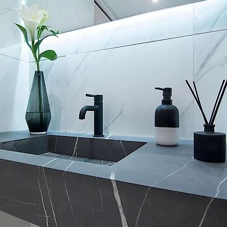 Imperial - Luxury Living Athens
